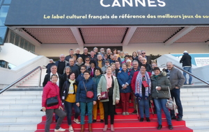 Sur les marches du Palais des Festivals