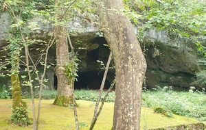 Visite des grottes de Sare